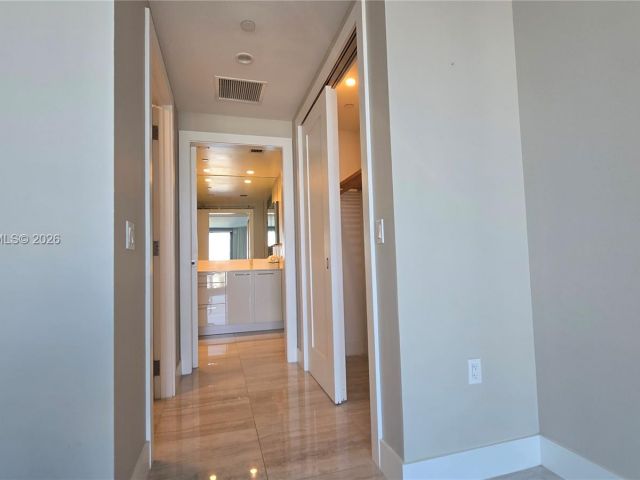 Apartment for rent  Unit #2202 - photo 7395609