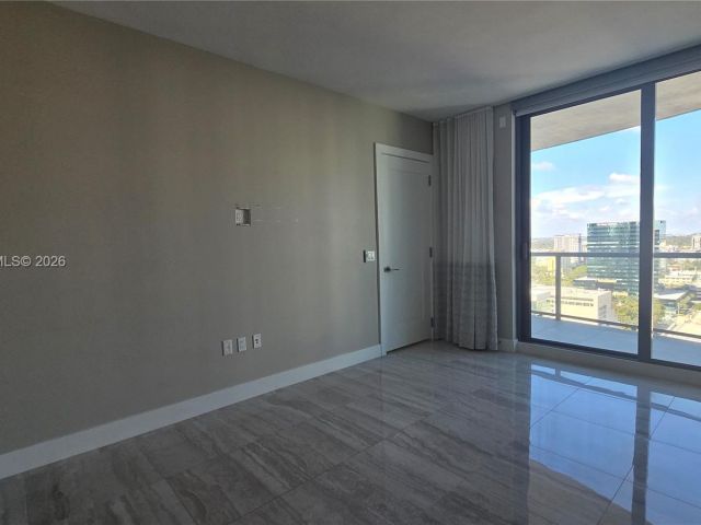 Apartment for rent  Unit #2202 - photo 7395613