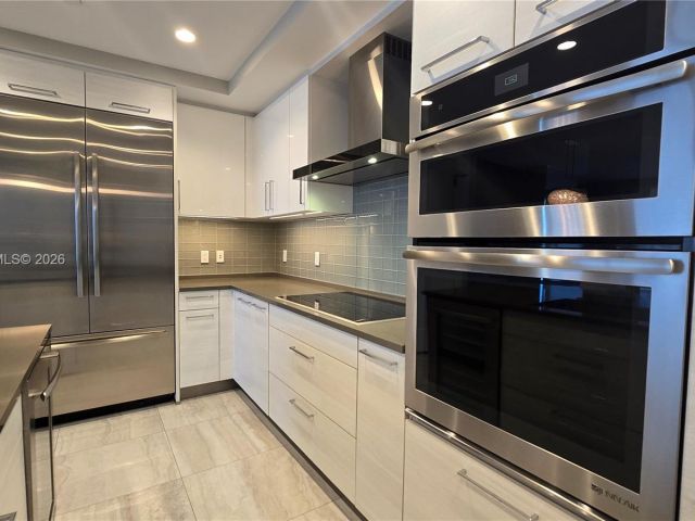 Apartment for rent  Unit #2202 - photo 7395630