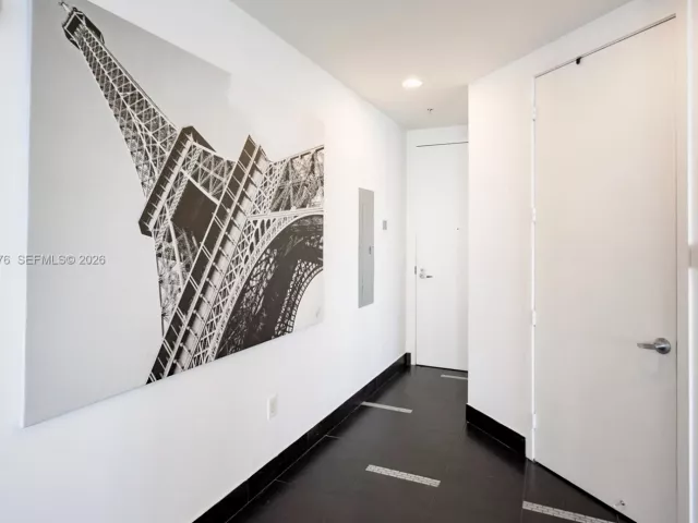 2-bedroom condo for rent in Sunny Isles Beach - 18201 Collins Ave 3709A - MondialRealty