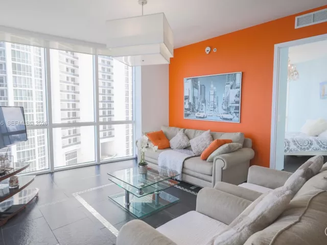 2-bedroom condo for rent in Sunny Isles Beach - 18201 Collins Ave 3709A - MondialRealty
