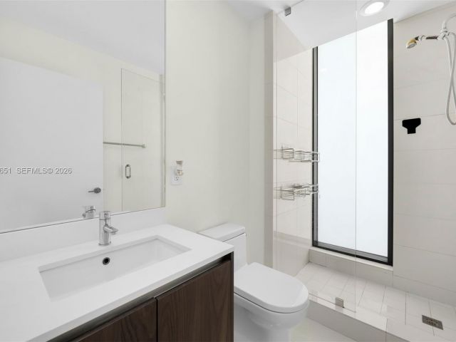 Apartment for sale  Unit #3401 - photo 7404759