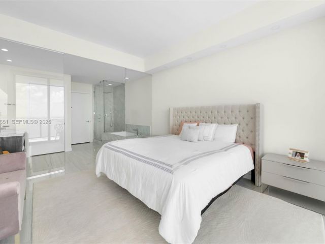 Apartment for sale  Unit #3401 - photo 7404765