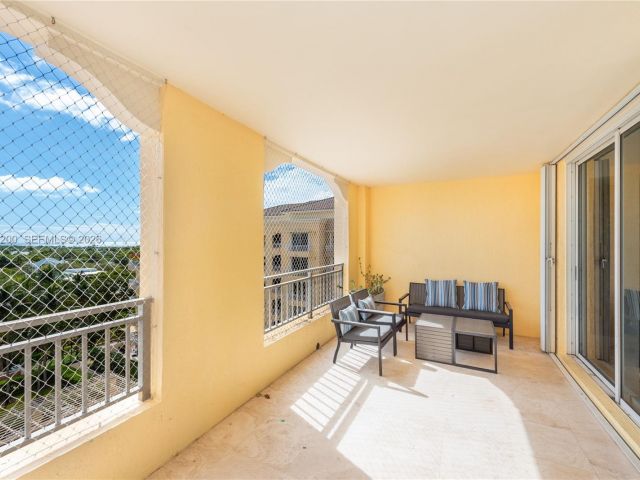 Apartment for sale  Unit #PH-4 - photo 7392401