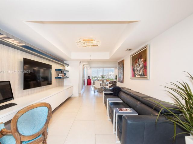 Apartment for sale  Unit #PH-4 - photo 7392405