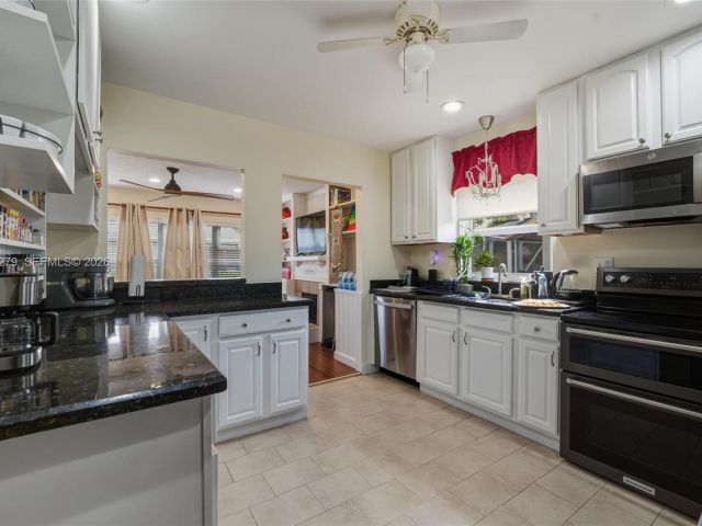 Home for sale at 10308 Greenbriar Ct - photo 7453477