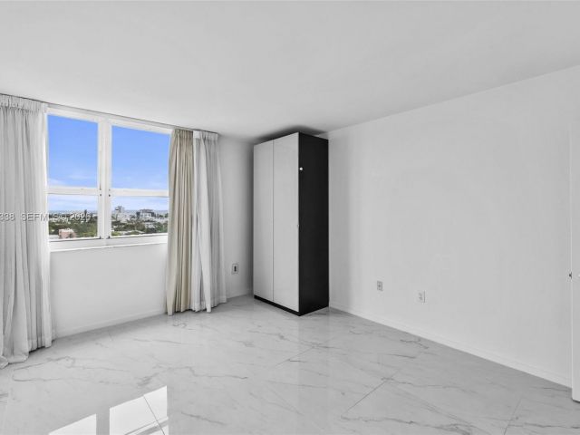 Apartment for rent  Unit #1204 - photo 7395259