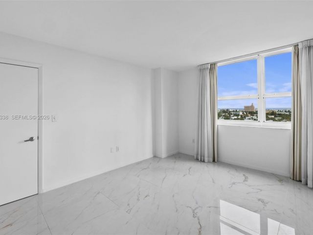 Apartment for rent  Unit #1204 - photo 7395263