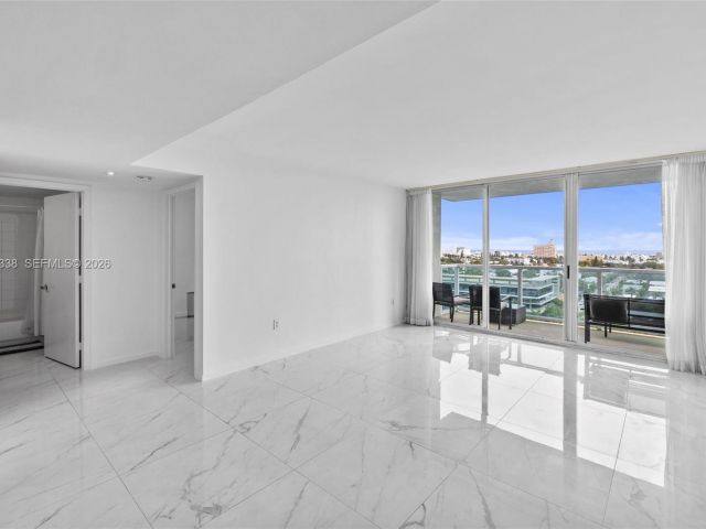 Apartment for rent  Unit #1204 - photo 7395267