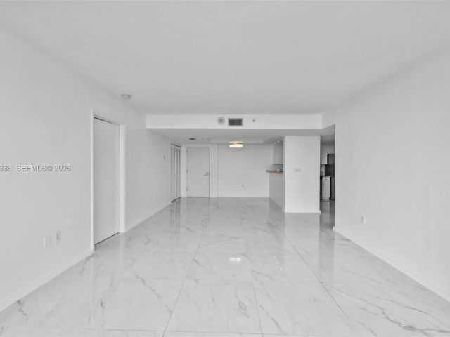 Apartment for rent  Unit #1204 - photo 7395283