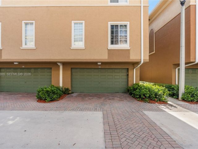 Home for sale at 2991 NE 185th St 1706 - photo 7393461