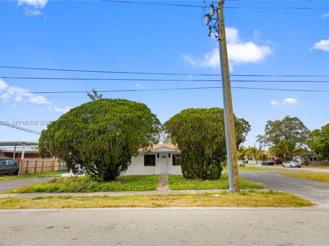 Home for rent at 6200 Fletcher St - photo 7474619