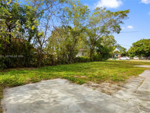 Home for rent at 6200 Fletcher St - photo 7474624