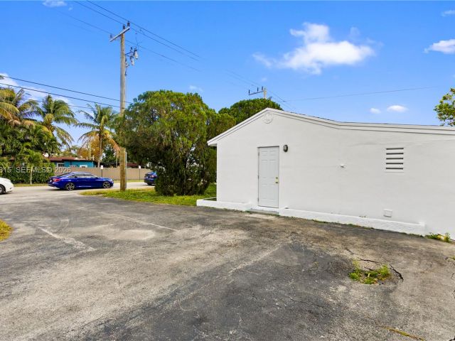 Home for rent at 6200 Fletcher St - photo 7474630