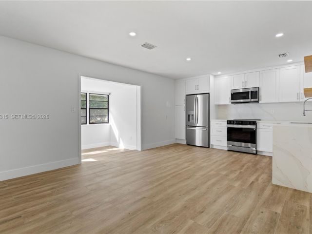 Home for rent at 6200 Fletcher St - photo 7474631