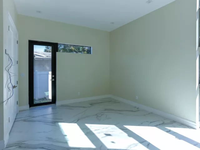 8-bedroom home for sale in Miami - 2421 NE 201st Street - MondialRealty