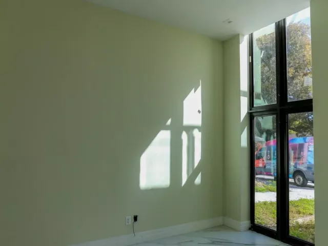 8-bedroom home for sale in Miami - 2421 NE 201st Street - MondialRealty