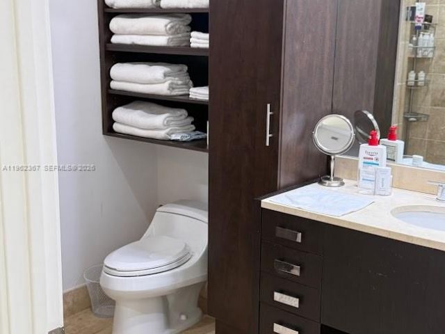 Apartment for sale  Unit #3407 - photo 7405119