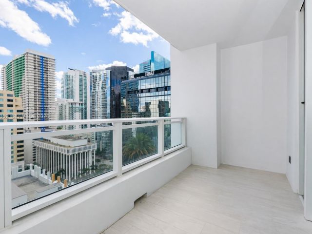 Apartment for sale  Unit #1706 - photo 7395912