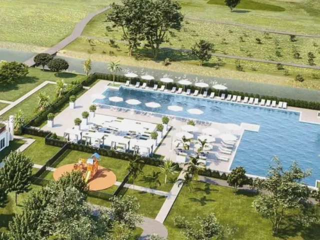 3-bedroom home for sale in Homestead - 2810 SE 24th Ave - MondialRealty