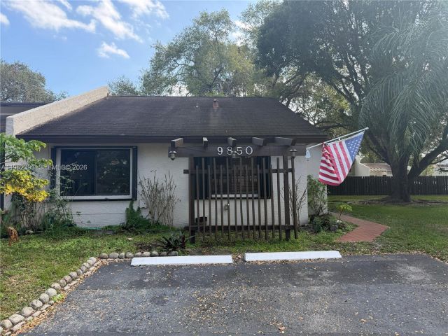 Home for rent at 9850 NW 15th Ct 9850 - photo 7453839