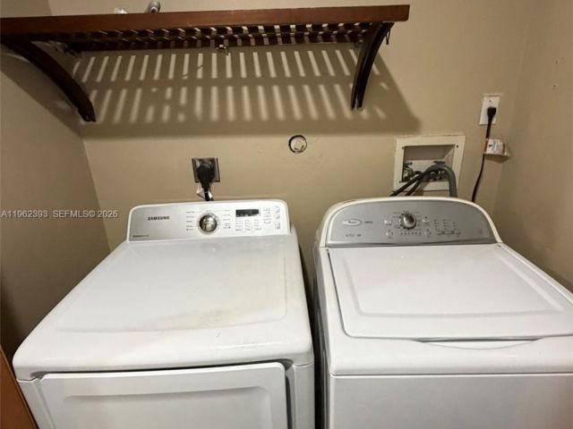 Home for rent at 9850 NW 15th Ct 9850 - photo 7453862