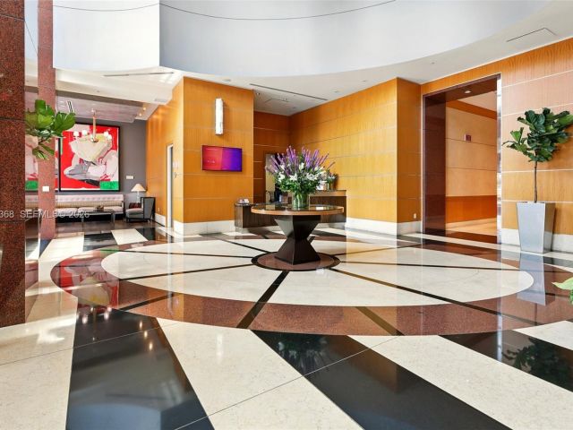 Apartment for rent  Unit #2405 - photo 7488872