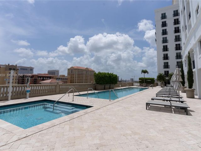 Apartment for sale  Unit #1105 - photo 7415158