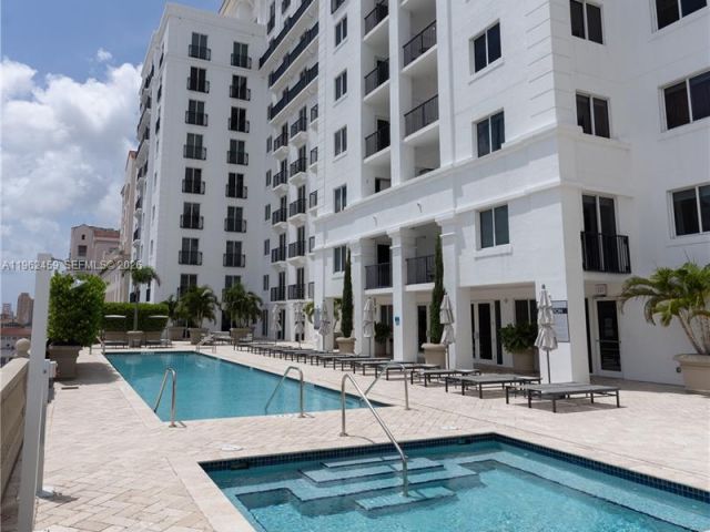 Apartment for sale  Unit #1105 - photo 7415162