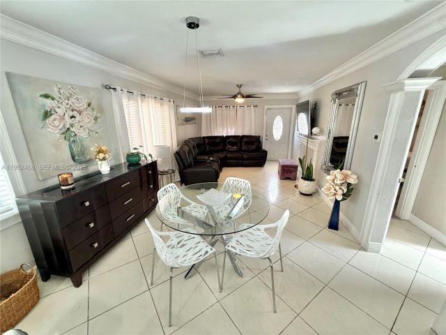 Home for sale at 300 SW 71st Ave - photo 7440236