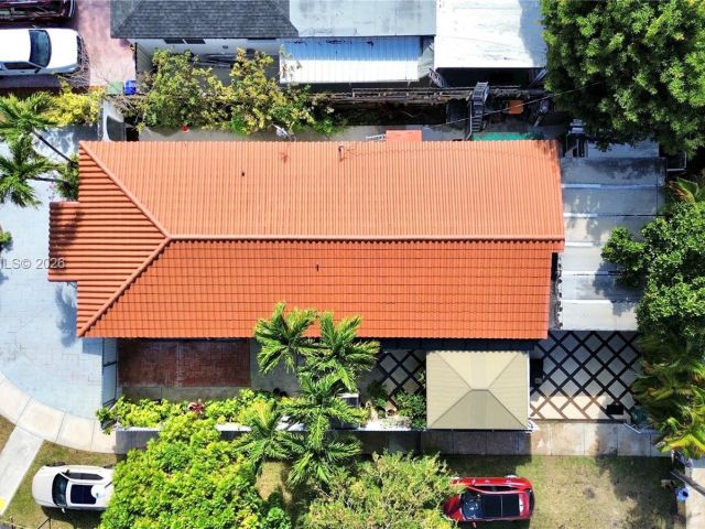 Home for sale at 300 SW 71st Ave - photo 7440253