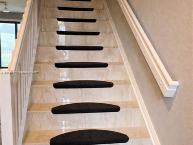 Home for rent at 1040 NW 33rd Ct 1040 - photo 7504364