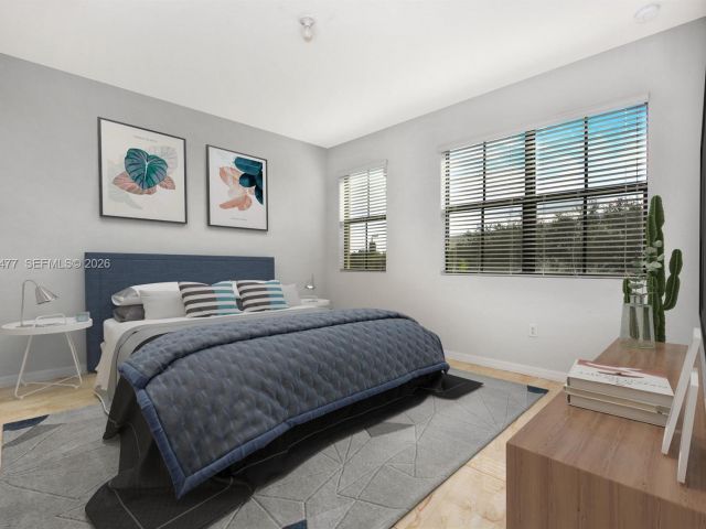 Home for rent at 1040 NW 33rd Ct 1040 - photo 7504368