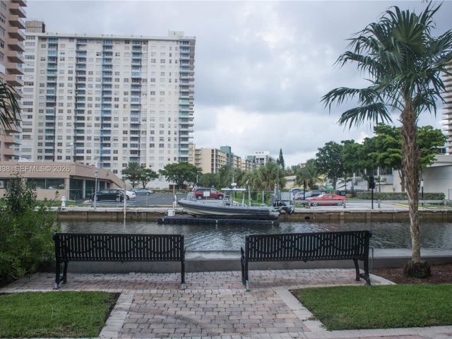 Apartment for rent  Unit #4313 - photo 7506696