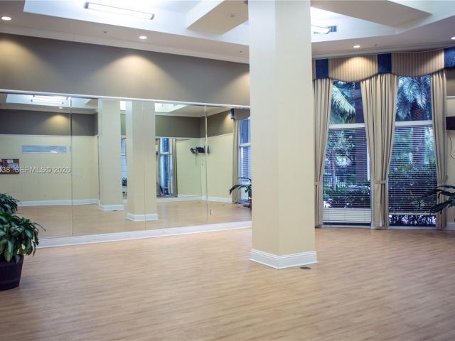 Apartment for rent  Unit #4313 - photo 7506713