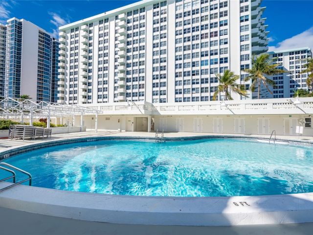 Apartment for sale  Unit #1505 - photo 7400436