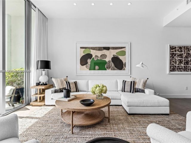 Apartment for sale  Unit #BH6 - photo 7404883