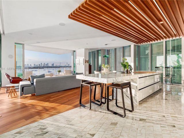 Apartment for sale  Unit #5F - photo 7509379