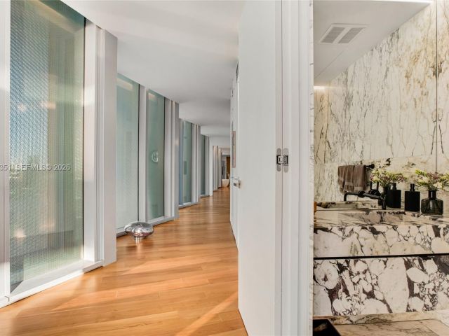 Apartment for sale  Unit #5F - photo 7509390