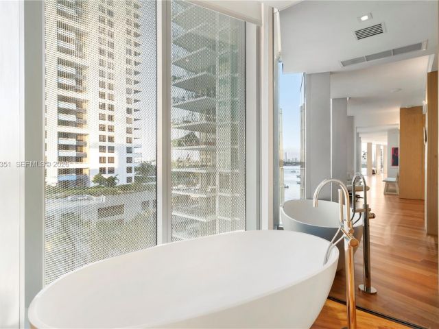 Apartment for sale  Unit #5F - photo 7509392