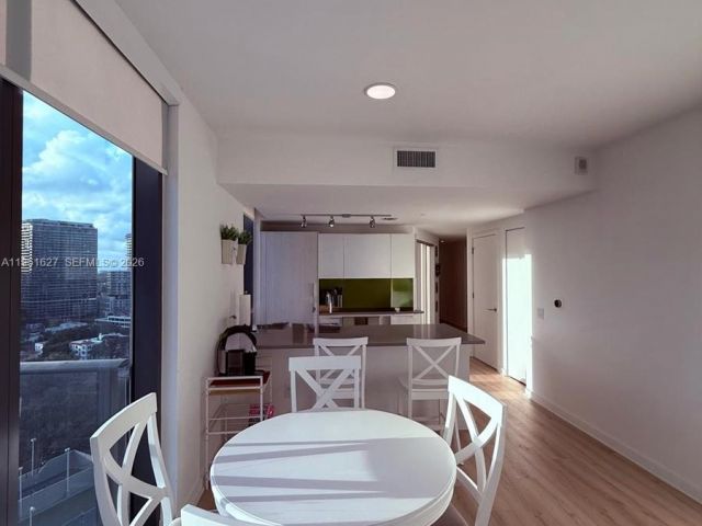 Apartment for sale  Unit #1808 - photo 7410924