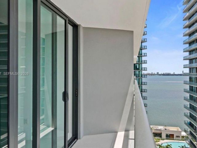 Apartment for sale  Unit #1808 - photo 7410927