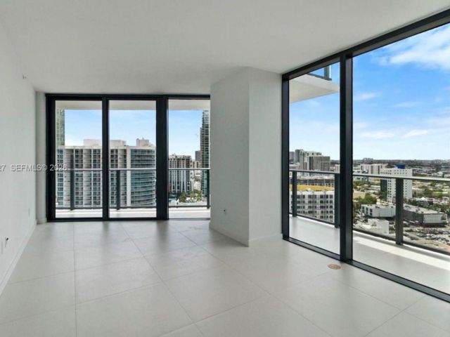 Apartment for sale  Unit #1808 - photo 7410933