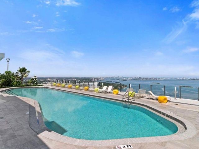 Apartment for sale  Unit #1808 - photo 7410937