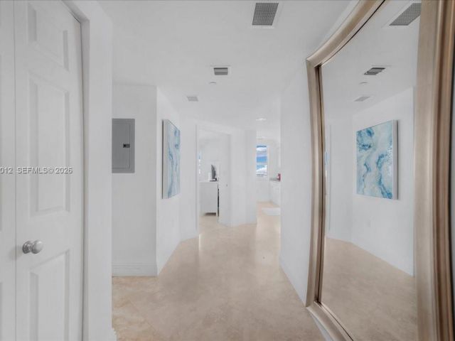 Apartment for sale  Unit #2513 - photo 7428781