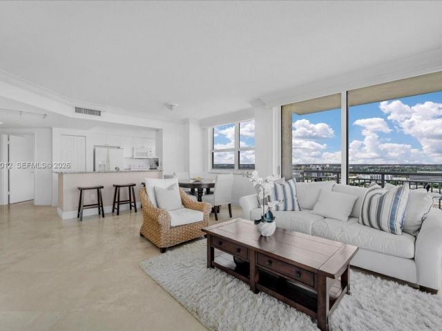 Apartment for sale  Unit #2513 - photo 7428782