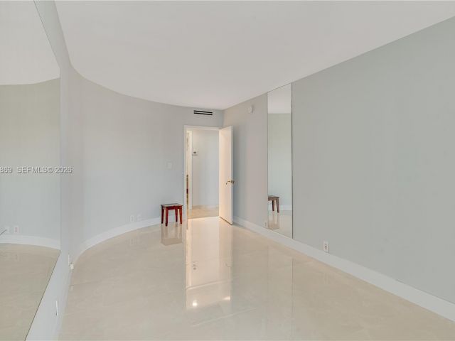 Apartment for rent  Unit #F601 - photo 7500555