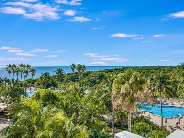 Apartment for rent  Unit #F601 - photo 7500562