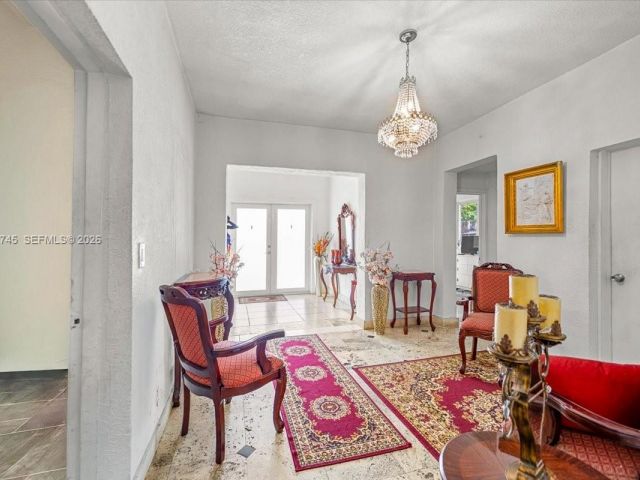 Home for sale at 321 SW 19th Rd - photo 7524780