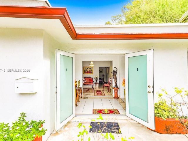 Home for sale at 321 SW 19th Rd - photo 7524783